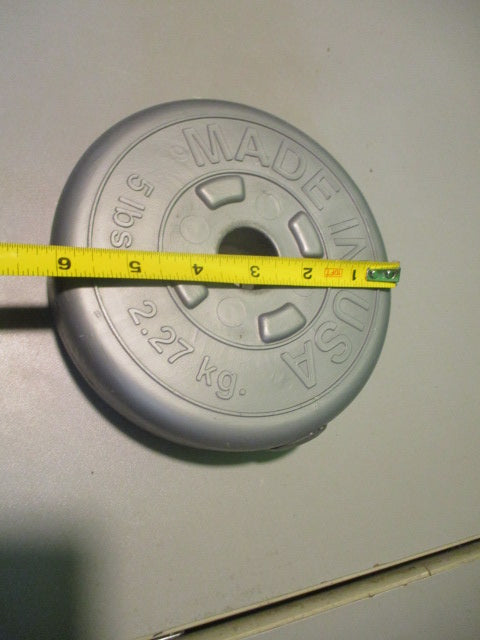 Load image into Gallery viewer, Used Standard  Plastic Weight Plate 5 lbs 2.27 Kg.
