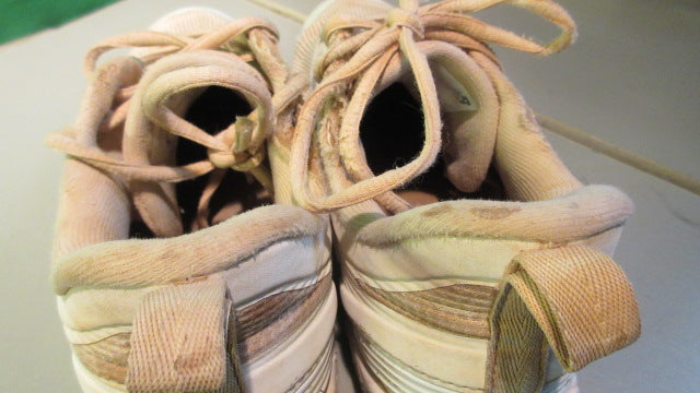 Load image into Gallery viewer, Used New Balance Fresh Foam X 3000 V6 Adult Metal Baseball Cleats
