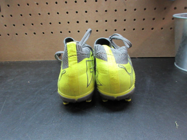 Load image into Gallery viewer, Used Puma Future 7 Match Rush Firm Ground Cleats - Size 2
