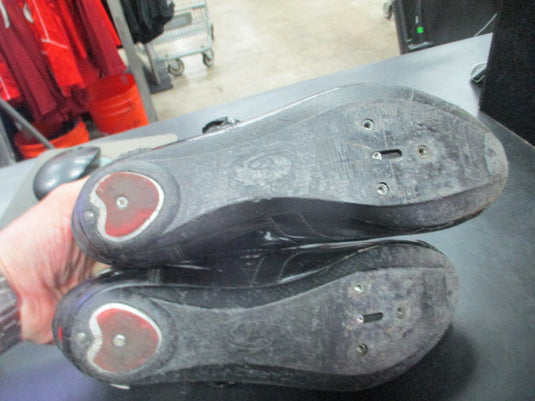 Used Sidi Size 8 Bike Shoes (NO CLIPS)
