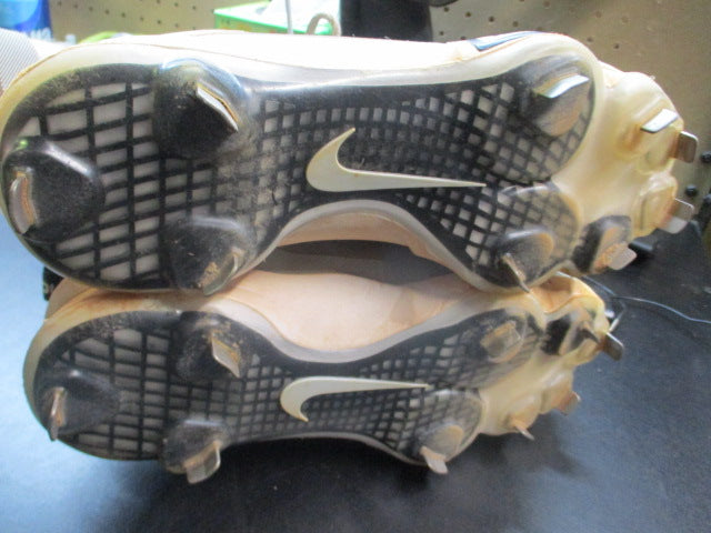 Load image into Gallery viewer, Used Nike Trout Metal Baseball Cleats Size 7

