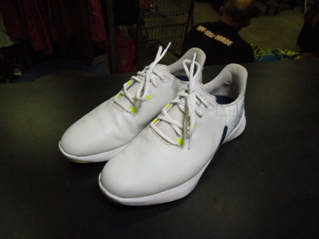 Load image into Gallery viewer, Used Foot Joy Strato Lite Golf Shoes Size 8.5
