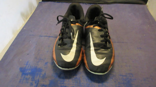 Used Nike Phantom Soccer Cleats Youth Size 4 - worn