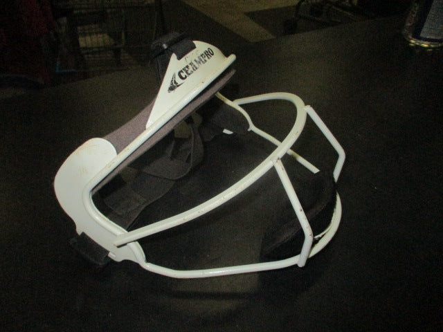 Load image into Gallery viewer, Used Champro Adjustable Fielders Mask in White

