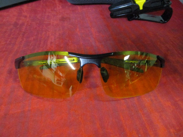 Load image into Gallery viewer, Blupond Yellow Ultimate Eye Protection Safety Glasses w/ Case &amp; Accessories
