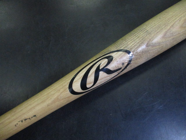 Load image into Gallery viewer, Used Rawlings Custom Pro Wood Bat JM77 33.5 in 32.5 oz
