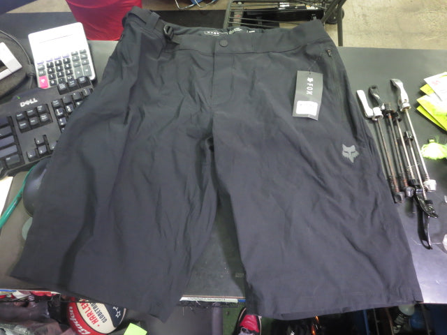 Load image into Gallery viewer, Used Fox Ranger Shorts with inner Liner 2.0 Size 36
