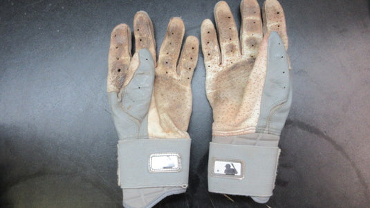 Used Franklin Infinite Powerstrap Series Batting Gloves - Youth Large