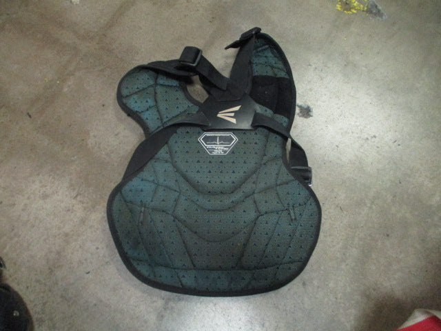 Load image into Gallery viewer, Used Easton Catchers Chest Protector Size Youth 9 - 12
