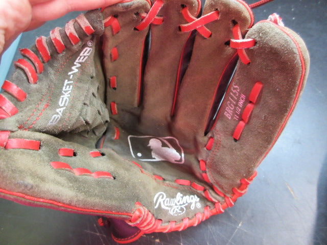 Load image into Gallery viewer, Used Rawlings 11.5" Baseball Glove - RHT
