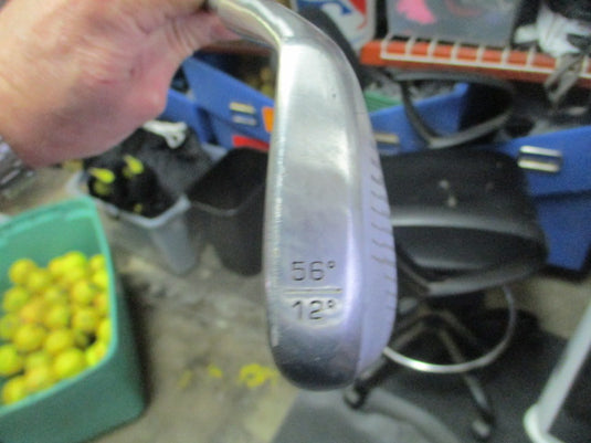 UsedUS Kids Golf RH 56 Deg Wedge 26