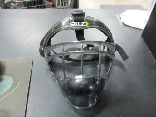 Used Sklz Youth Fielder Mask