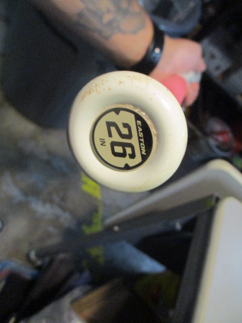 Used Easton Pink Sapphire (-10) 26" USSSA Fastpitch Softball Bat
