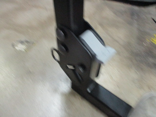 Load image into Gallery viewer, Used Thule 4 Bike Hitch Rack
