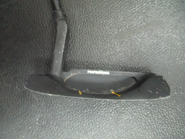 Load image into Gallery viewer, Used Starter Tour Series S-02 36&quot; Putter - RH
