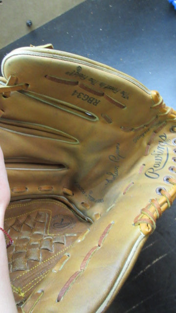 Load image into Gallery viewer, Used Rawlings Nolan Ryan 12.5" Glove - RHT
