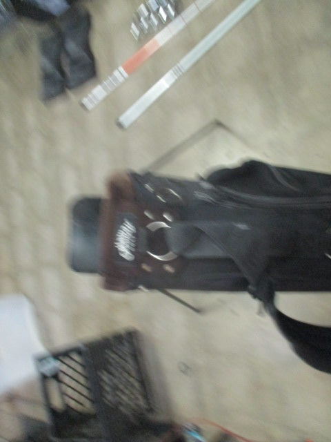 Load image into Gallery viewer, Used Callaway Black Stand Golf Bag
