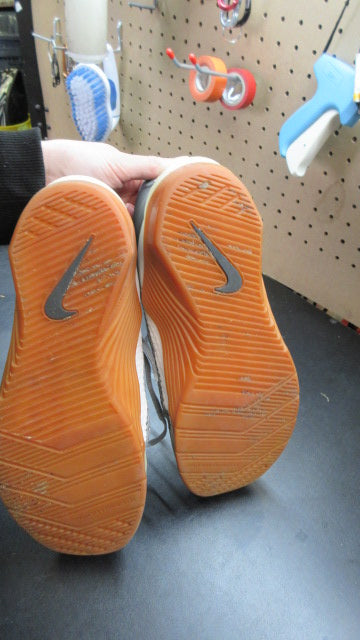 Used Nike Metcon 6 Sneakers - Size 10.5