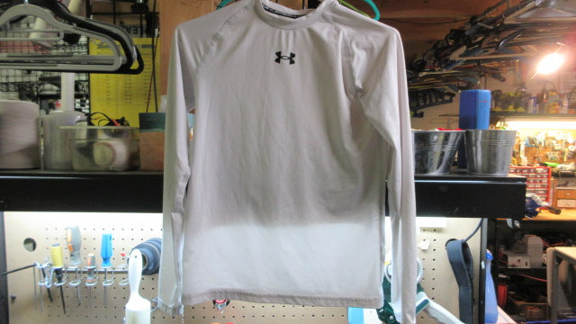 Load image into Gallery viewer, Used Under Armour Compression Long sleeve Shirt - Size Youth Large
