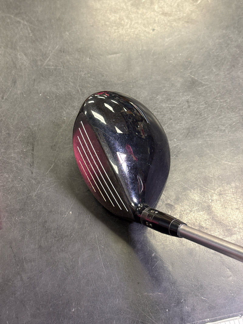Load image into Gallery viewer, Used Titleist 915F 15º Right Hand 3 Wood
