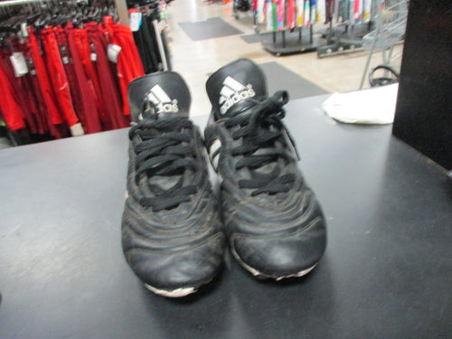 Used Adidas Size 5 Soccer Cleats - Has Wear