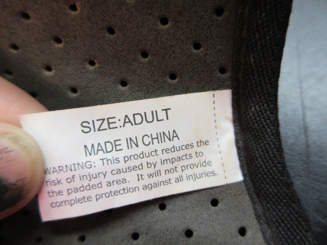 Load image into Gallery viewer, Used Champro Batters Ankle Guard - Adult
