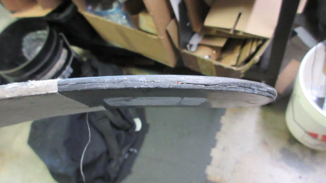 Load image into Gallery viewer, Used Bauer Vapor X:60 Stick&#39;um Hockey Stick - crack
