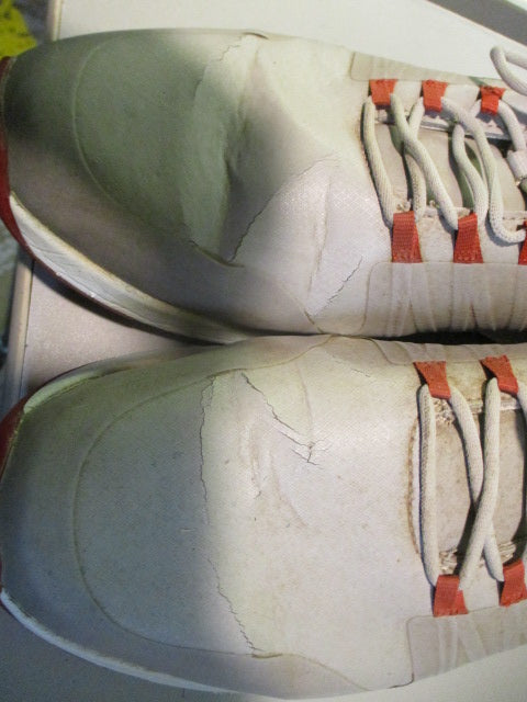 Load image into Gallery viewer, Used Skechers Ultra Go Size 10 Golf Shoes
