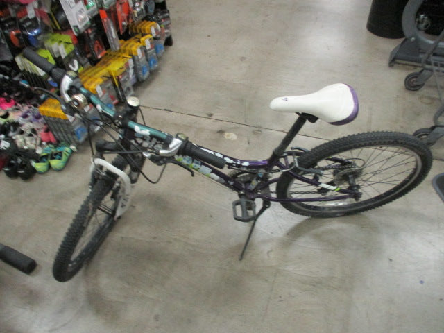 Load image into Gallery viewer, Used Trek Precaliber 24&quot; 21 Speed Mountain Bike
