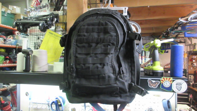 Load image into Gallery viewer, Used Highland Tactical Rumble Backpack
