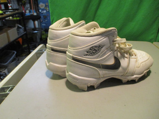 Shoe Size 4.5Y Nike Cleats