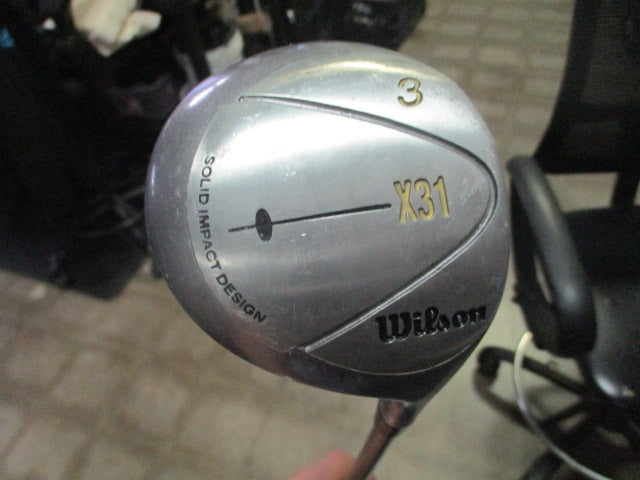 Load image into Gallery viewer, Used Wilson X31 RH 3 Wood Fairway Wood Womens
