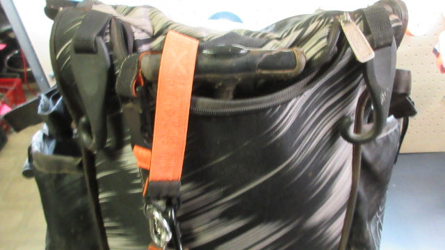 Load image into Gallery viewer, Used BoomBah Superpack Hybrid Rolling Bat Baseball Bag
