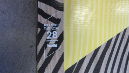 Used Head DEFY Future 128 cm Snowboard With Bindings