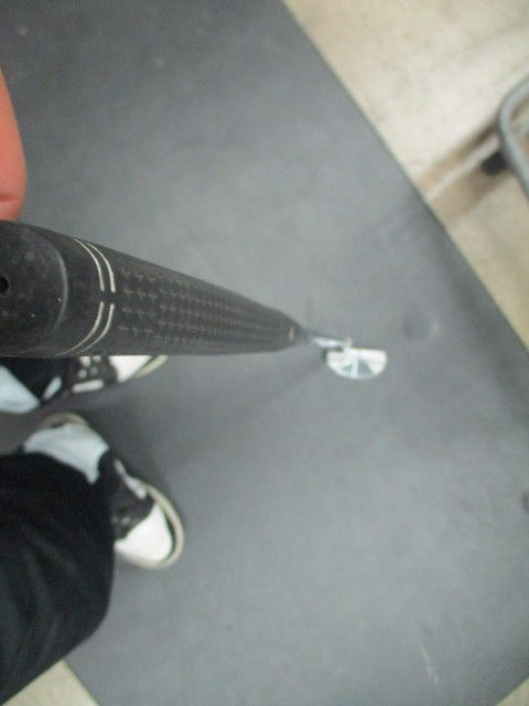 Load image into Gallery viewer, Used Acuity Voltage 35&quot; Putter - RH
