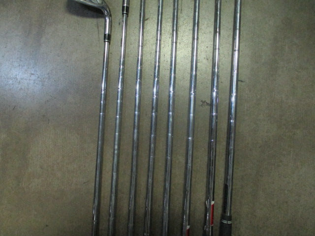Load image into Gallery viewer, Used Wilson staff D7 IRON SET RH 5-PW-SW-GW Steel Shaft
