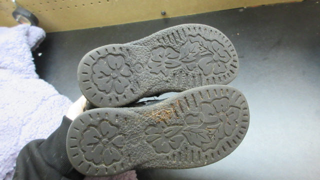Load image into Gallery viewer, Used Rachel Kailie Winter Youth Boots - Size 9m
