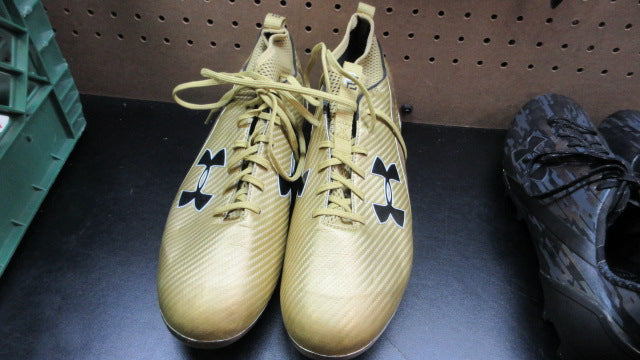 Load image into Gallery viewer, Used Under Armour Spotlight Pro Golden Child Football Cleats - Size 11.5
