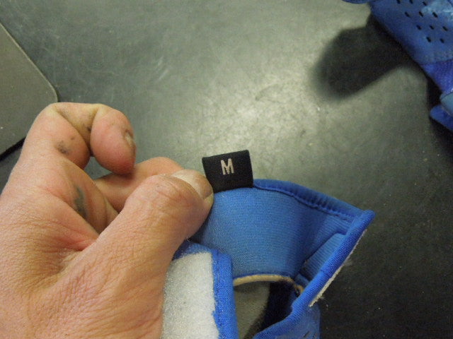 Load image into Gallery viewer, Used Nike Alpha Blue Youth Medium Batting Gloves 1 pair
