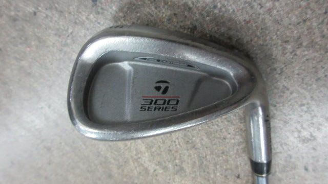 Load image into Gallery viewer, Used Taylormade 300 Series S Wedge RHT
