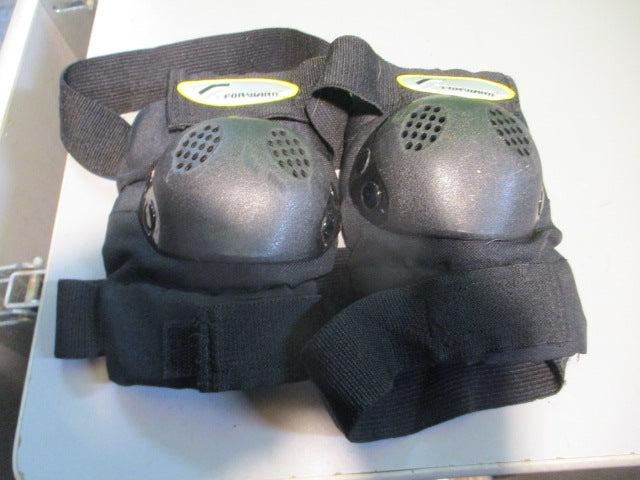 Load image into Gallery viewer, Used Forward Adult Large Skating Elbow Pads
