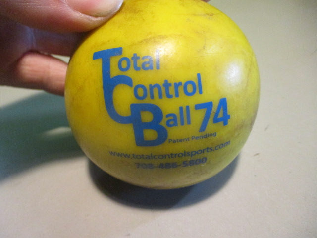 Load image into Gallery viewer, Used Total Control Ball 74 15 oz Training Ball
