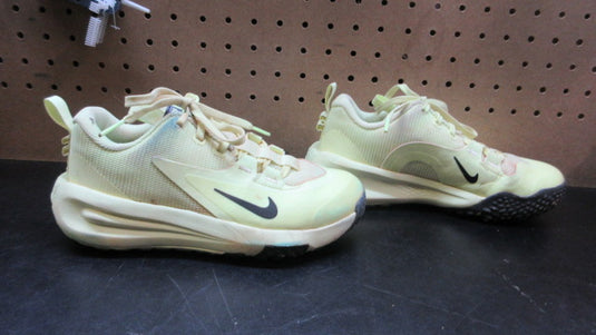 Used Nike Turf Shoes - Size Youth 3