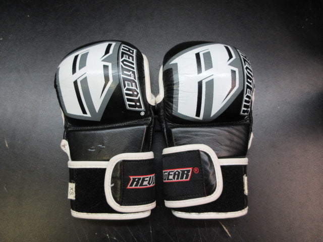 Load image into Gallery viewer, Used Revgear Sparring Gloves - Size XS
