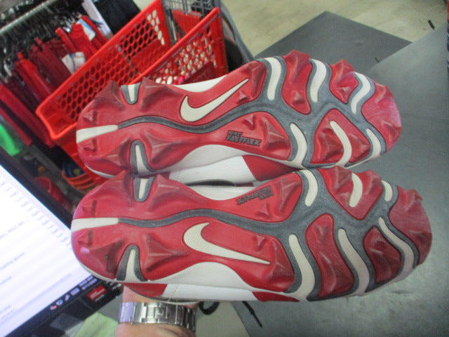 Load image into Gallery viewer, Used Nike Fast Flex Air Jordan Size 4.5 Football Cleats
