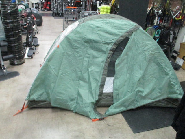Load image into Gallery viewer, Used REI Co-Op 3 - Season Passage 2 Camping Tent W/ Rainfly
