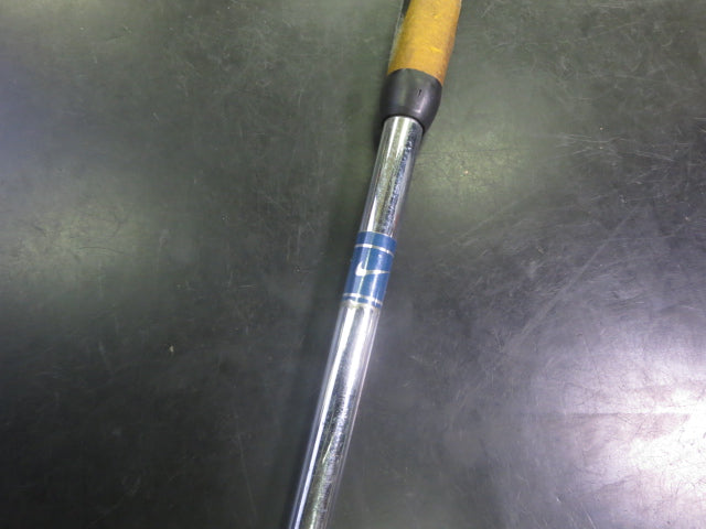 Load image into Gallery viewer, Used Nike Jr Mallet Right Hand Putter 23"
