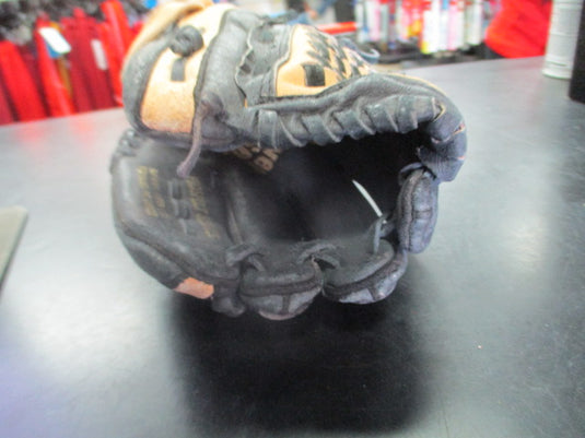 Used Mizuno Prospect Series Power Close 10.75" Glove - RHT