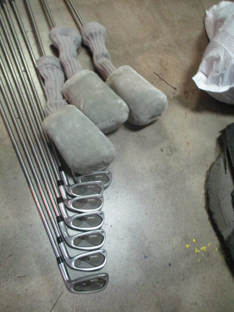 Load image into Gallery viewer, Used Wilson Pro Staff Tour Oversized Iron Set 3-9, Driver,3W,5W Missing 6- RH
