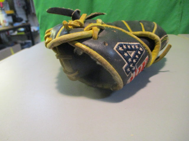 Load image into Gallery viewer, Used 44 Signature Series 12.25&quot; Glove - RHT
